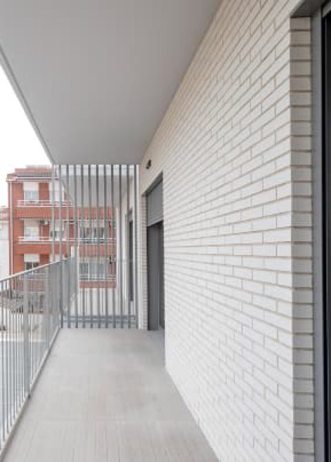 Balcón vivienda sostenible